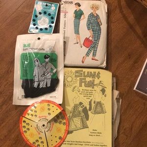 Vintage sewing items